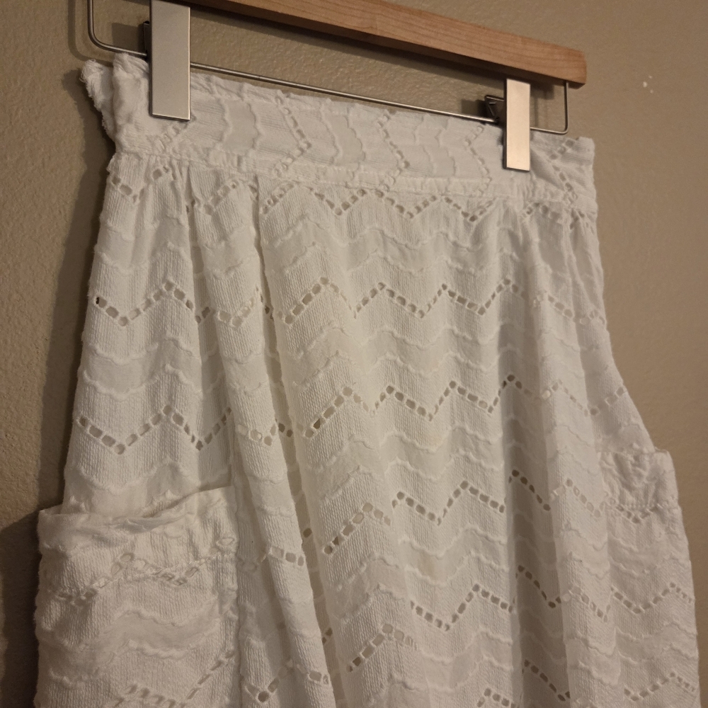 ANTHROPOLOGIE Γ TRACY REESE White Eyelet Chevron Patchβ Pocket Midi Skirt Size 4 - Picture 3 of 13